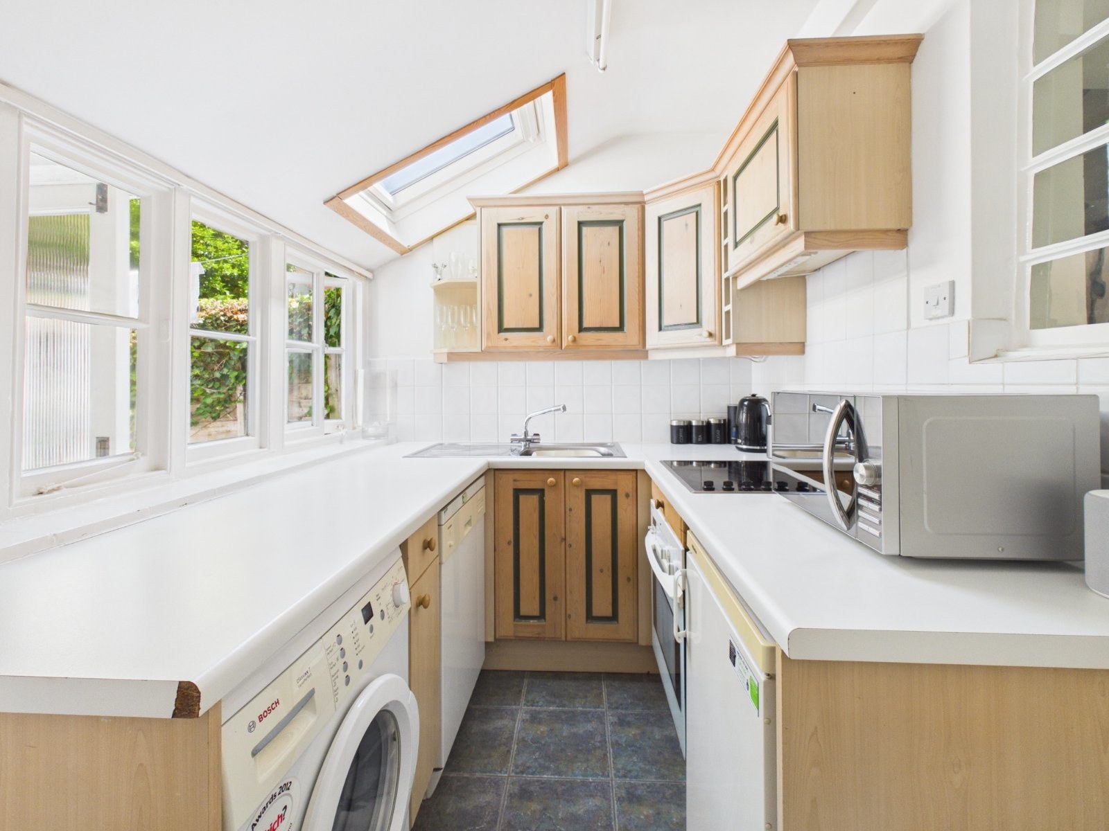 Barracks Hill, Coleshill, Amersham, Buckinghamshire, HP7, photo 6