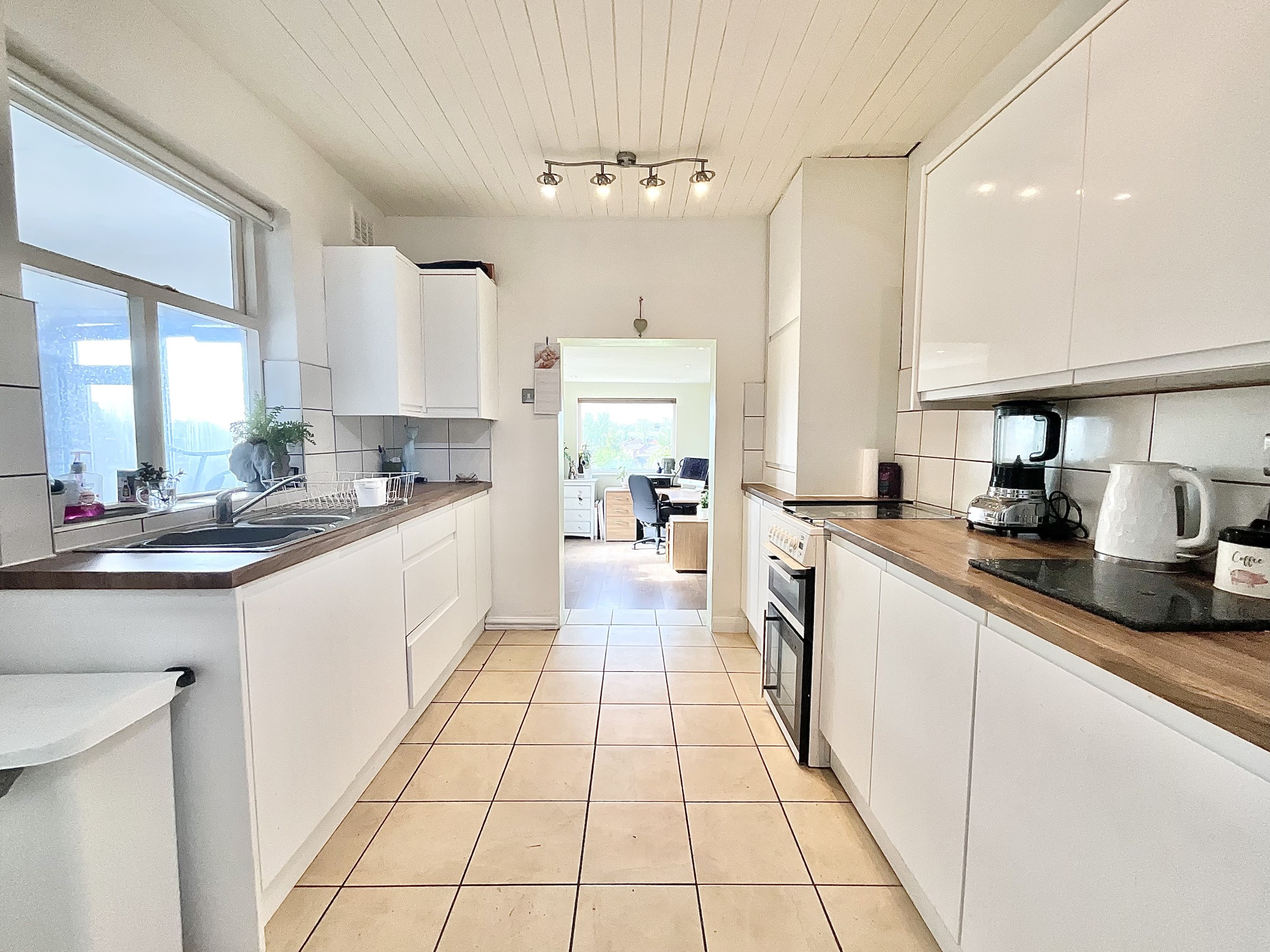 Hazles Cross Road, Kingsley, ST10, photo 9