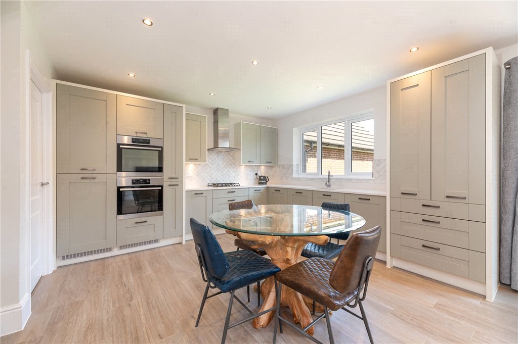 Appleyard Lane, Morley, Leeds, West Yorkshire, LS27, photo 7
