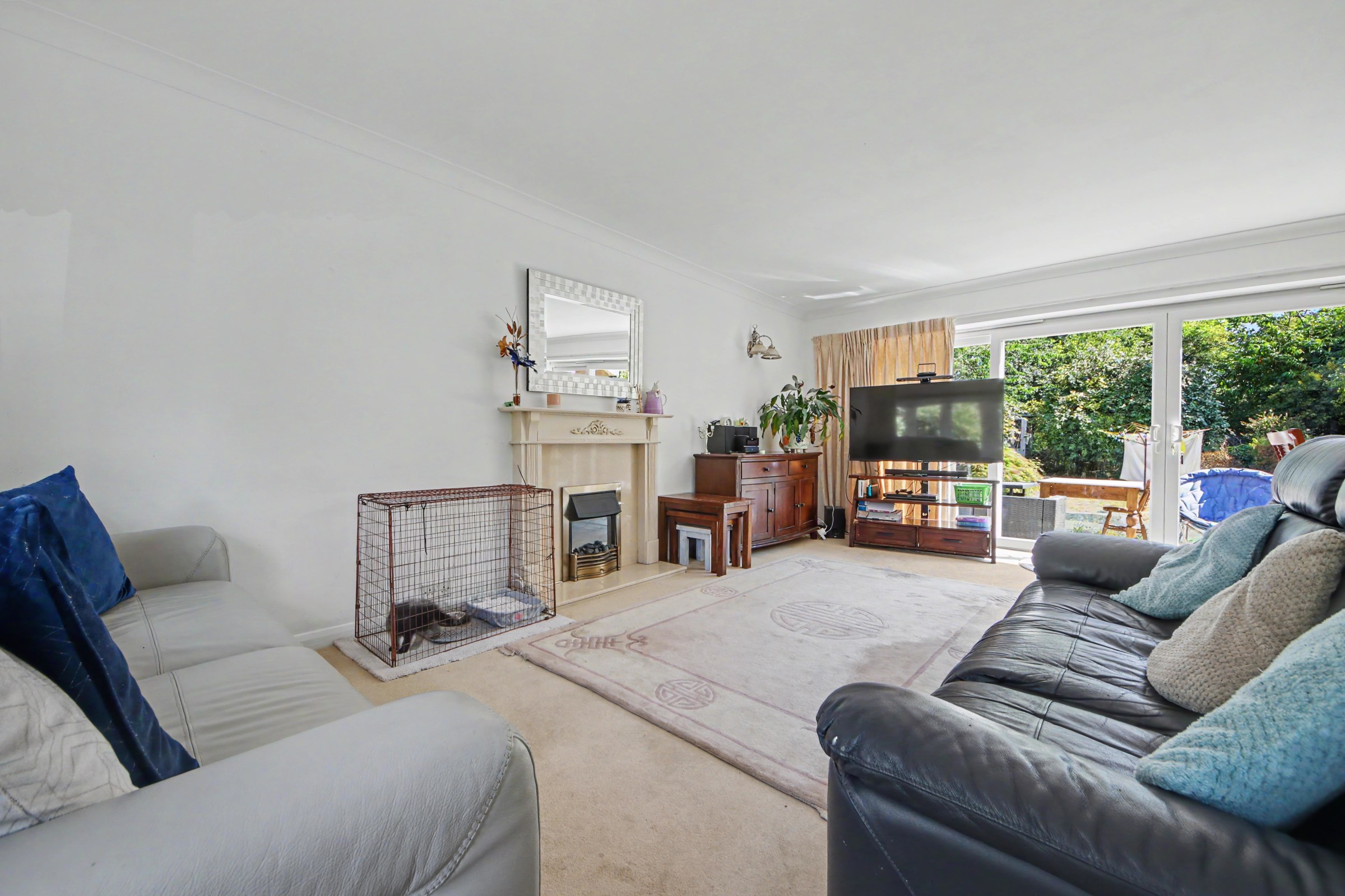 Kootenay Avenue, Thornhill, SO18, photo 5