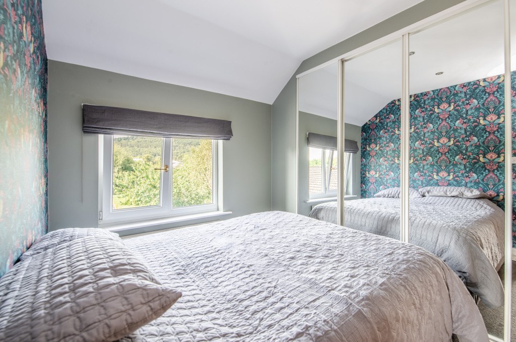 Sleningford Road, Crossflatts, Bingley, West Yorkshire, BD16, photo 4