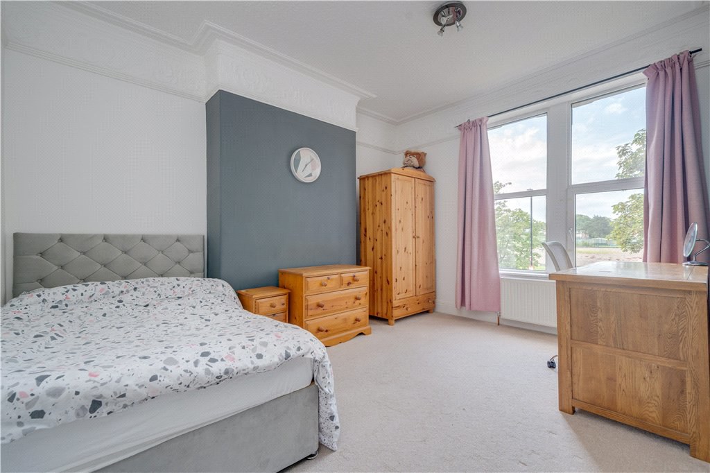 Otley Road, Harrogate, North Yorkshire, HG2, photo 9