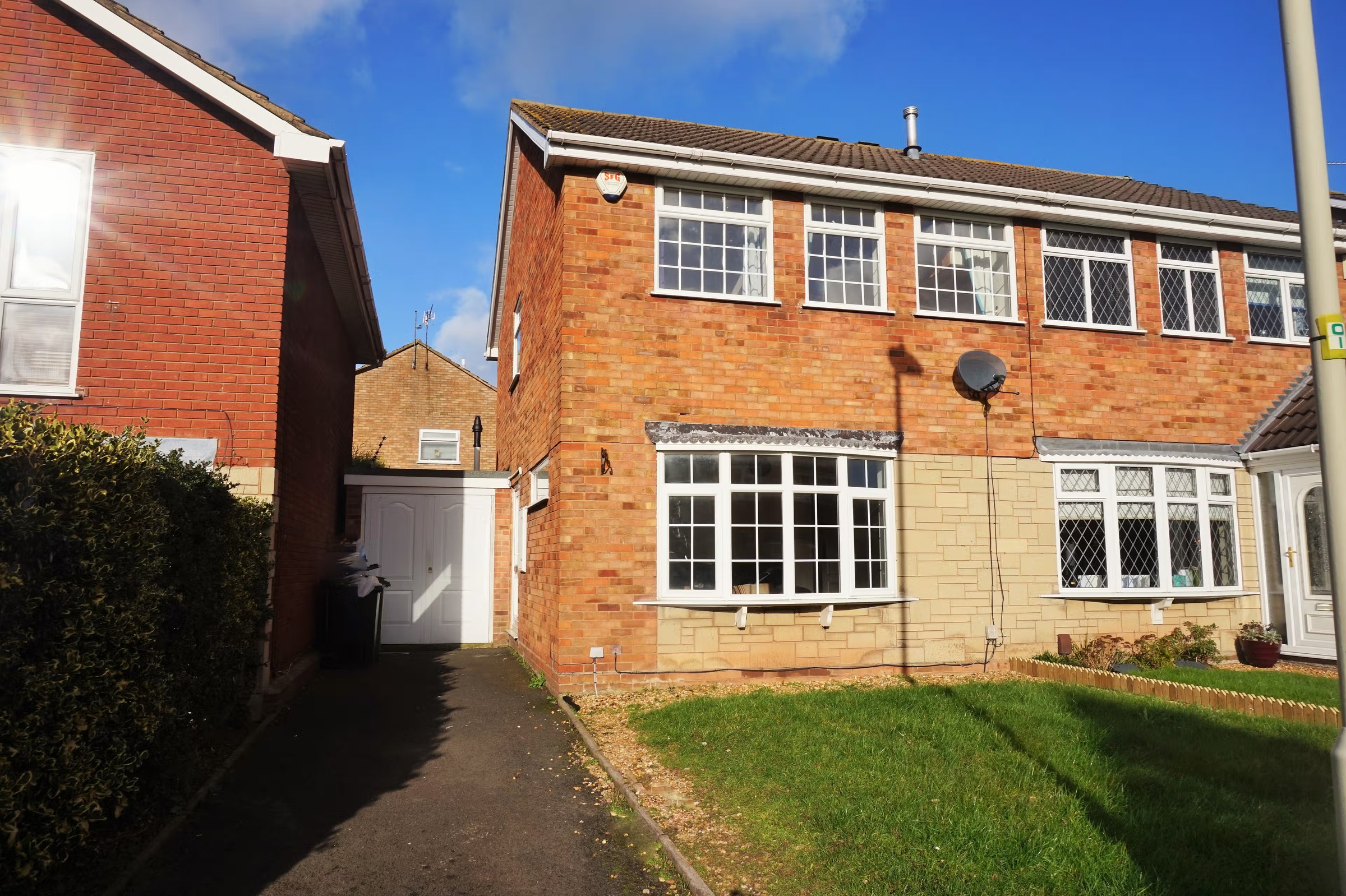 Redruth Close