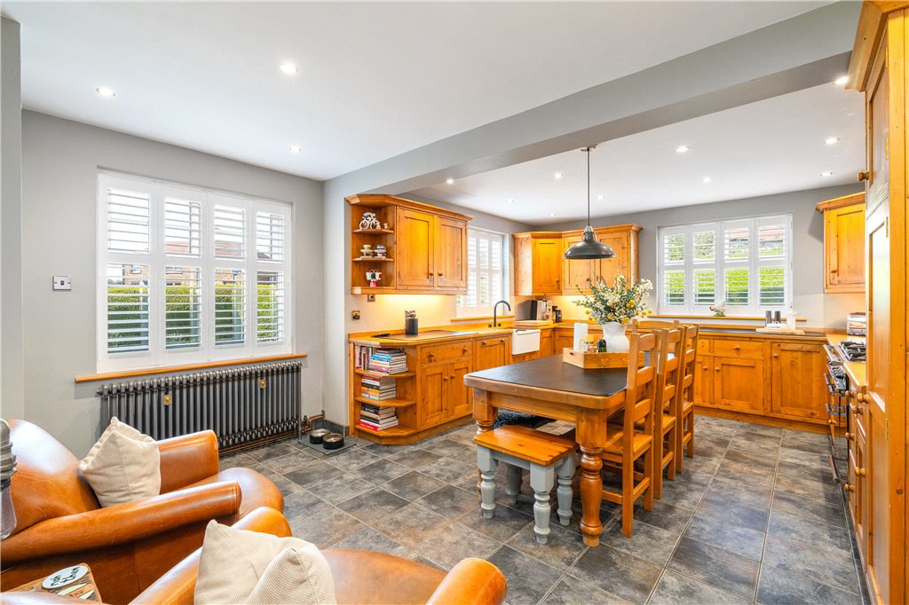 Nunroyd Avenue, Guiseley, Leeds, West Yorkshire, LS20, photo 3
