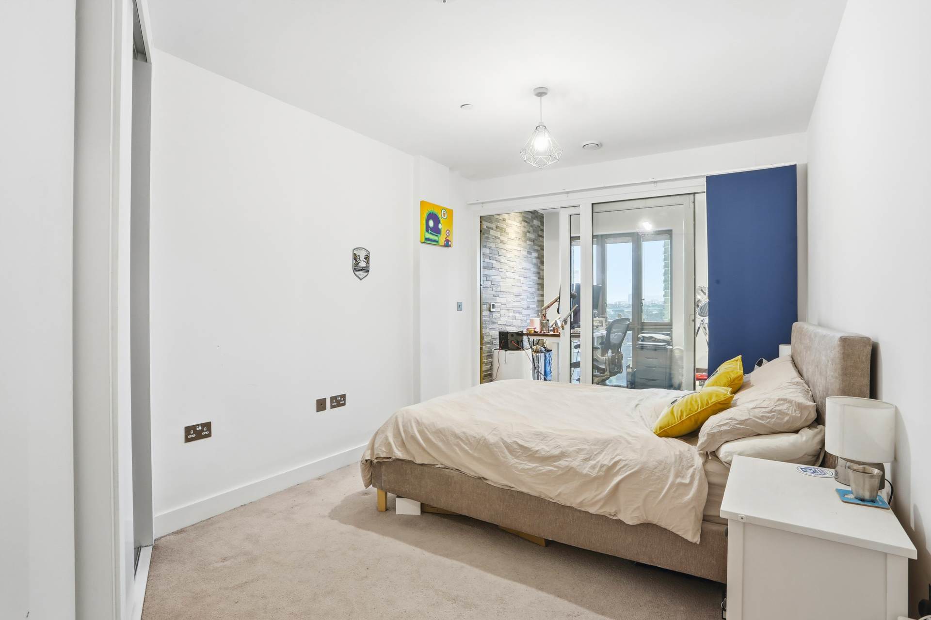 Capitol Court Wansbeck Road hackney, photo 3