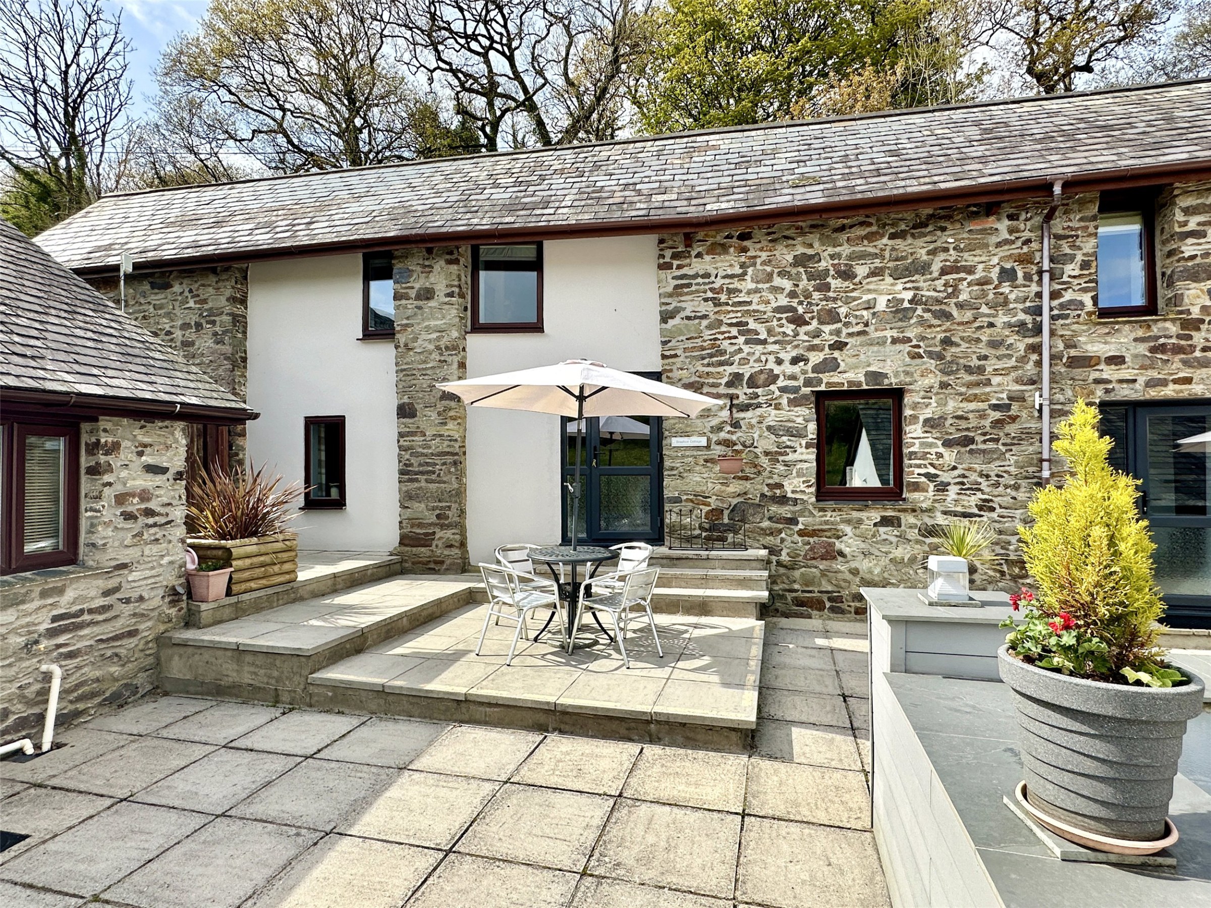 Seven Characterful Cottages & 4.5 Acres, West Down, Devon, EX34, photo 30