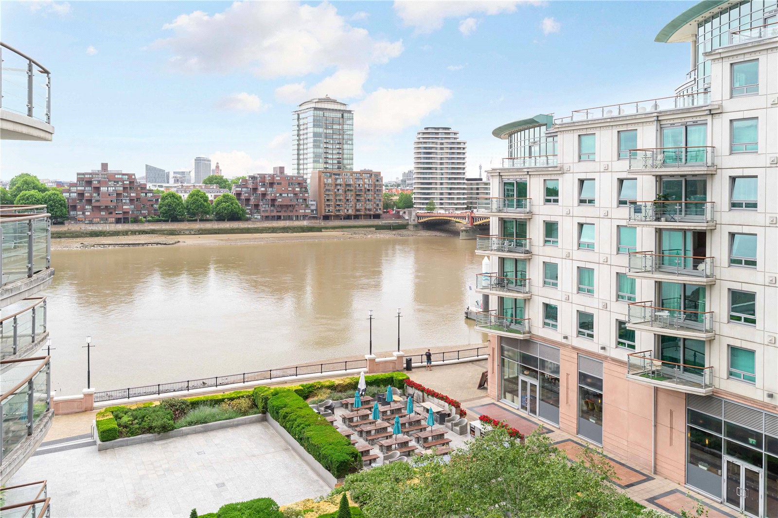 Kestrel House, St. George Wharf, SW8, photo 8