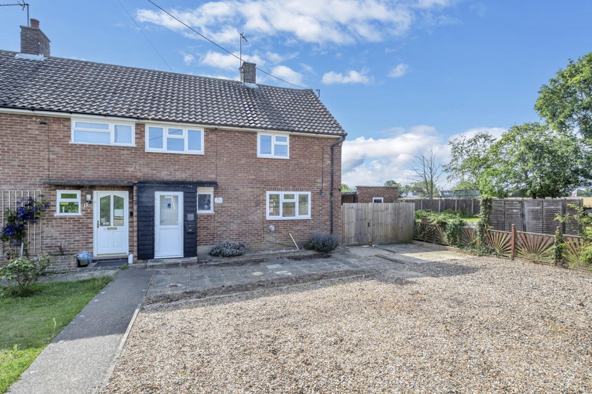 Lancaster Close