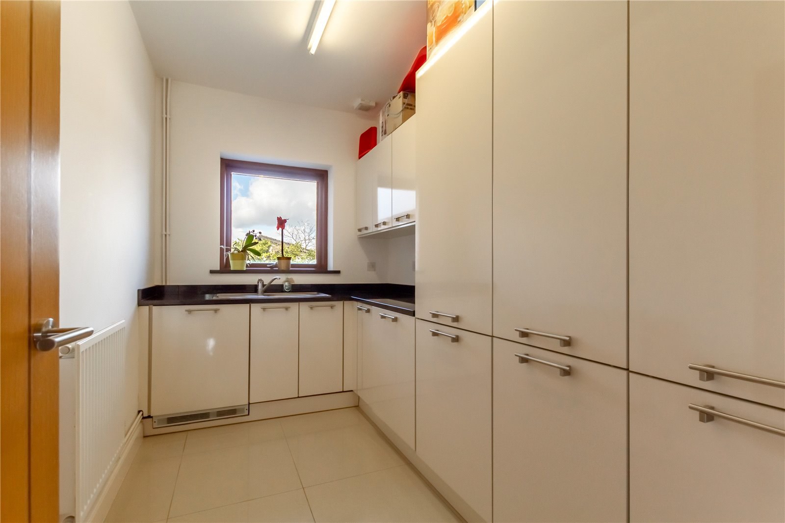 Cefn Coed Crescent, Cyncoed, Cardiff, CF23, photo 11