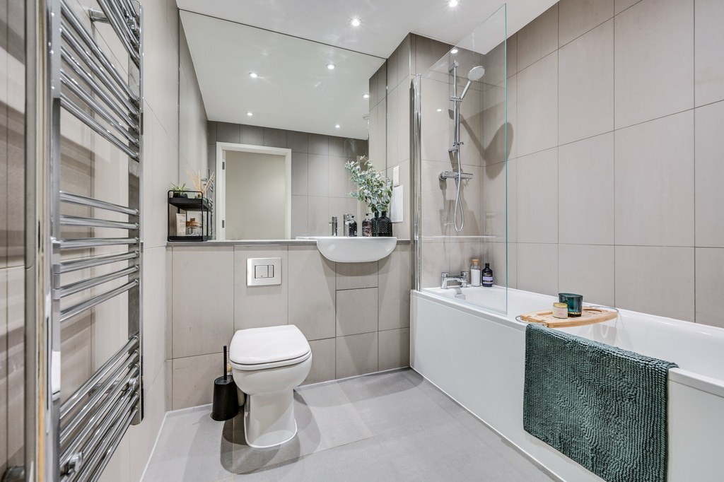 Eccles Court, Burgess Springs, Chelmsford, photo 13