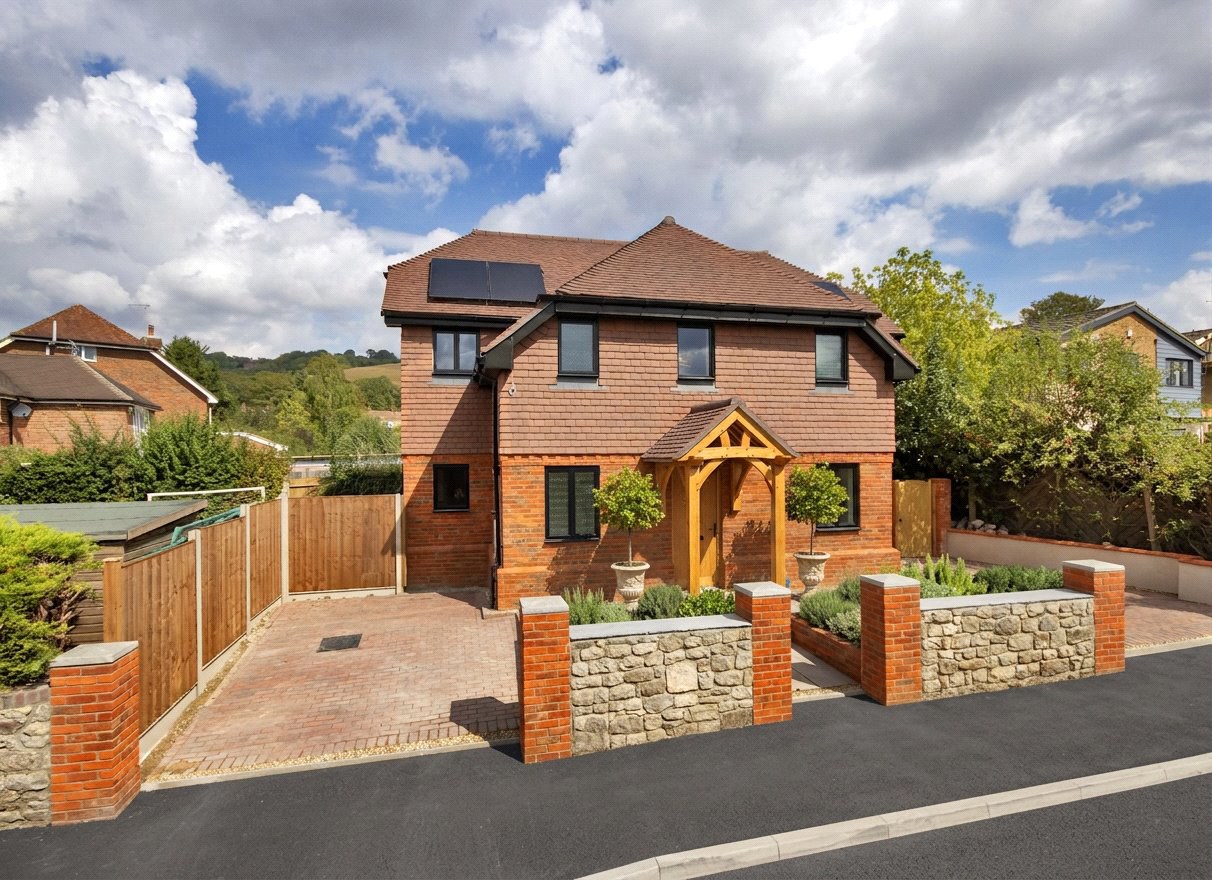 Chart View, Kemsing, Sevenoaks, Kent, TN15