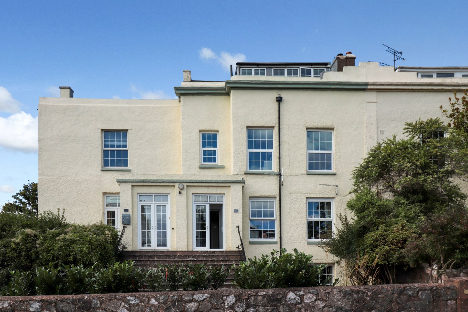 Howard Court