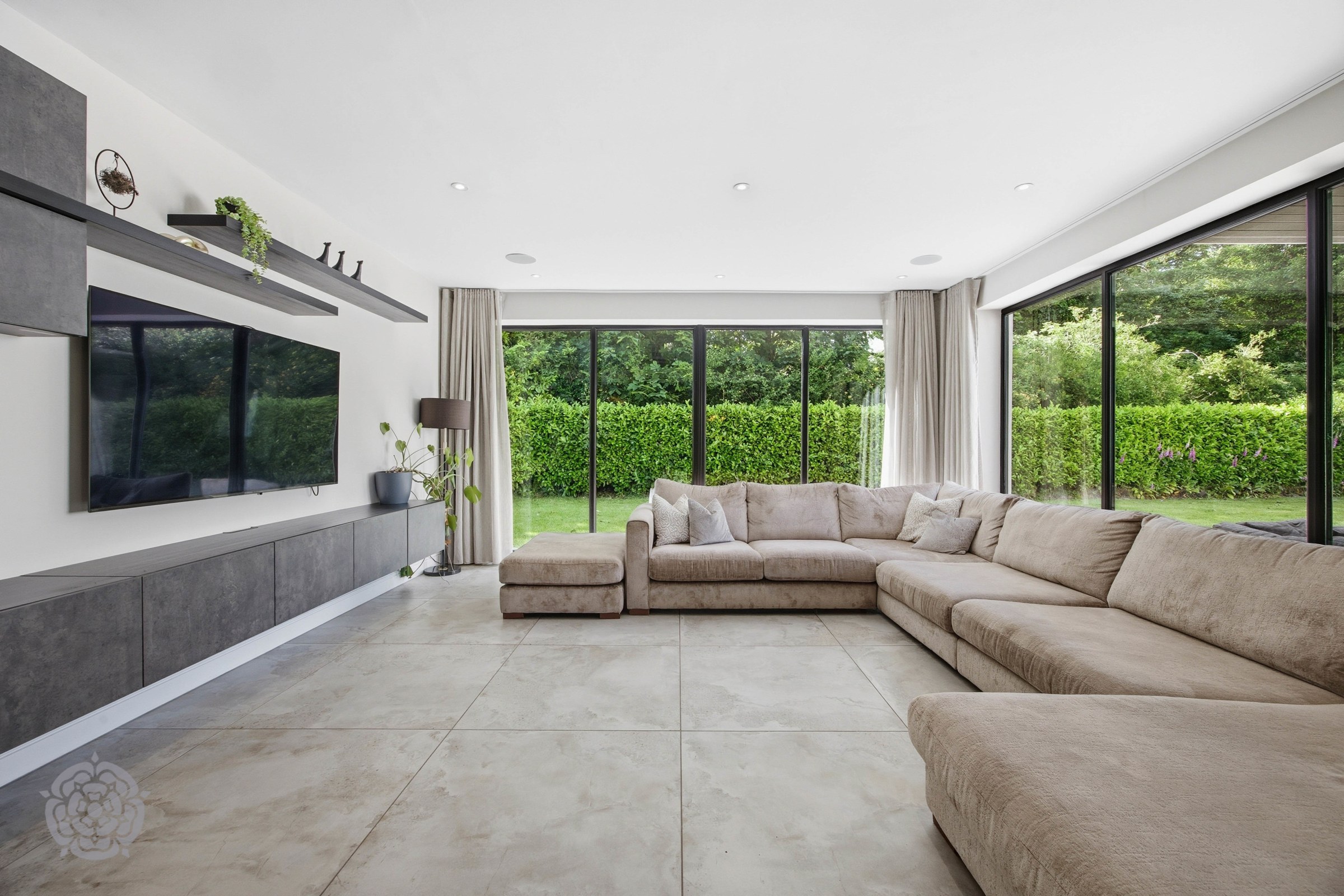 Mustard Lane, Croft, WA3, photo 19