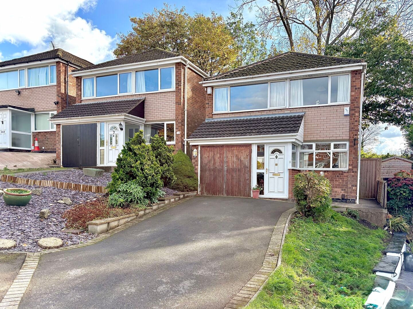 Kew Drive