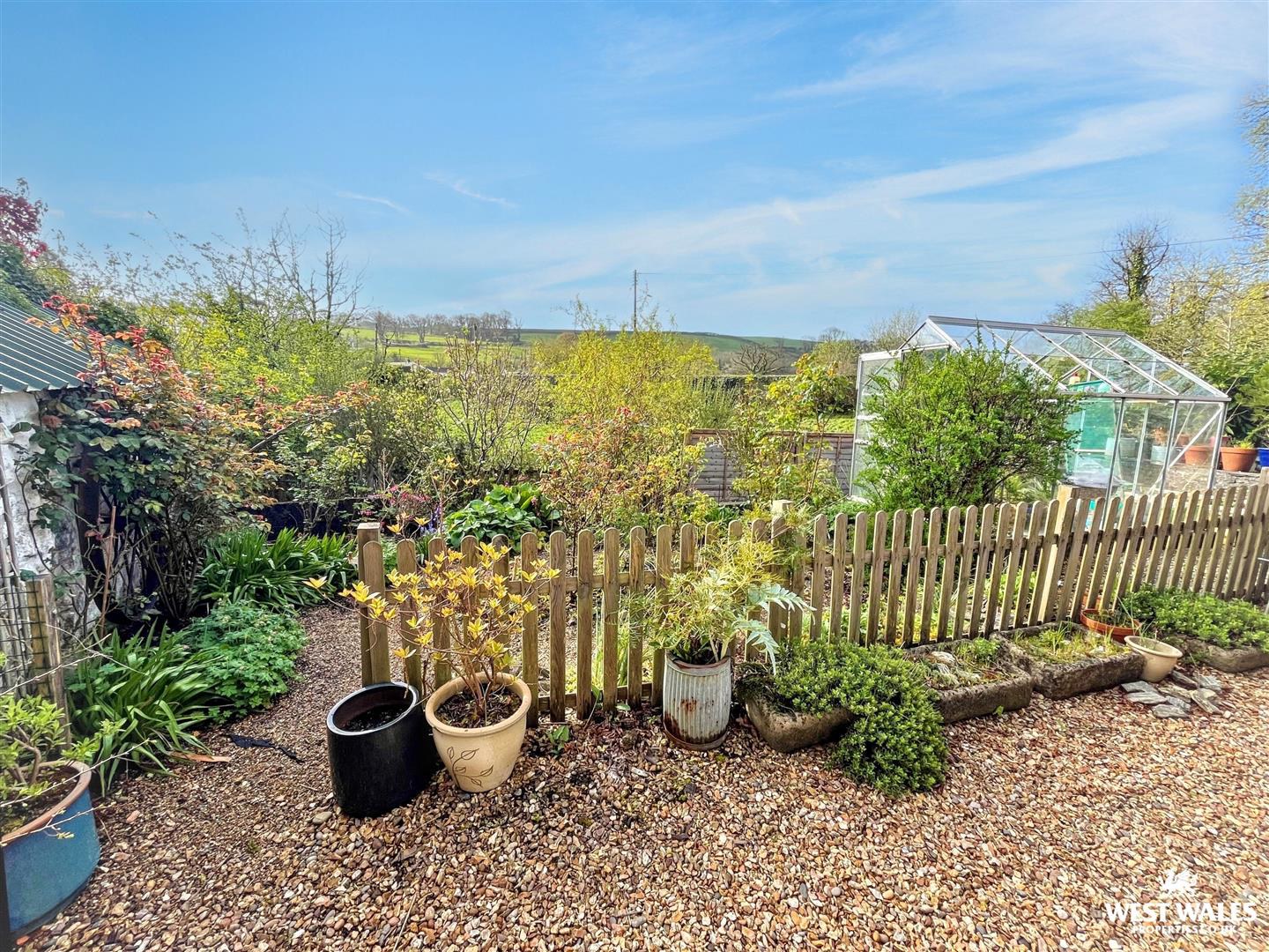 Pontantwn, Kidwelly, photo 24