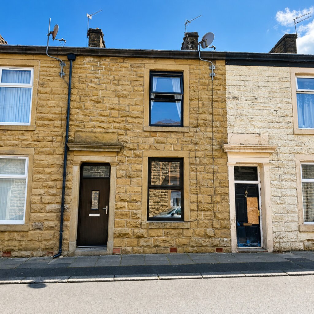 Victor Street