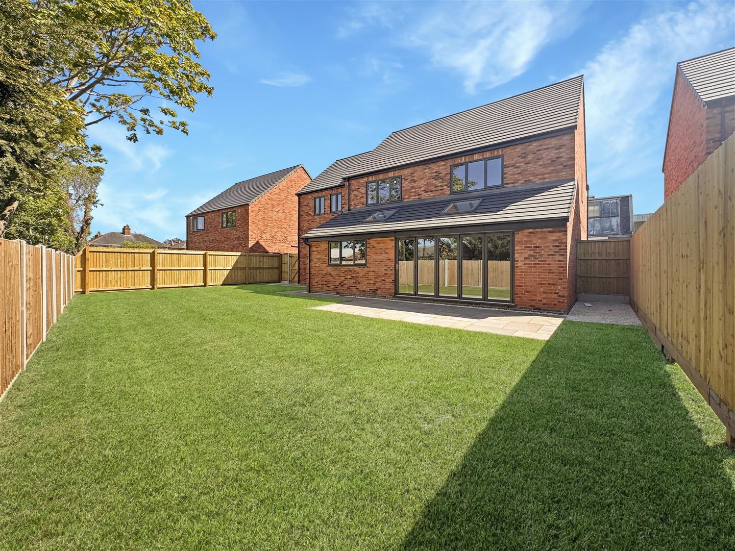 Bowling Green Close, Blaby, photo 15