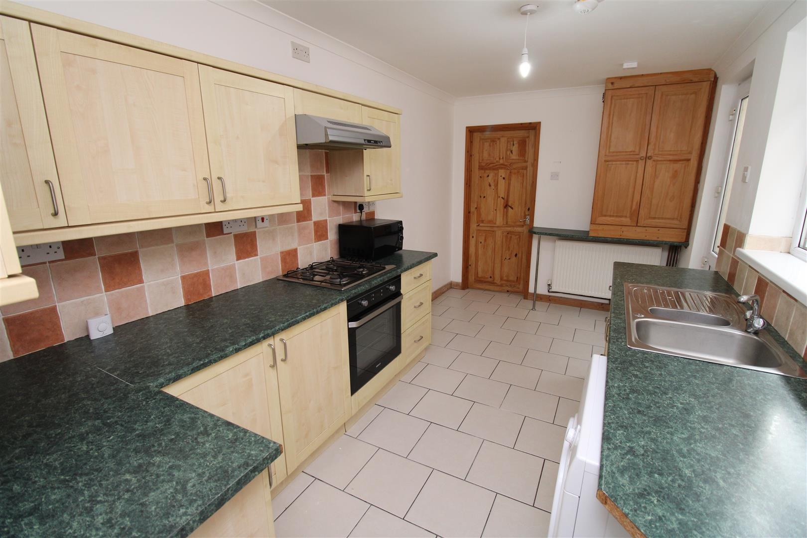 House - Terraced For Rent Victoria Terrace
