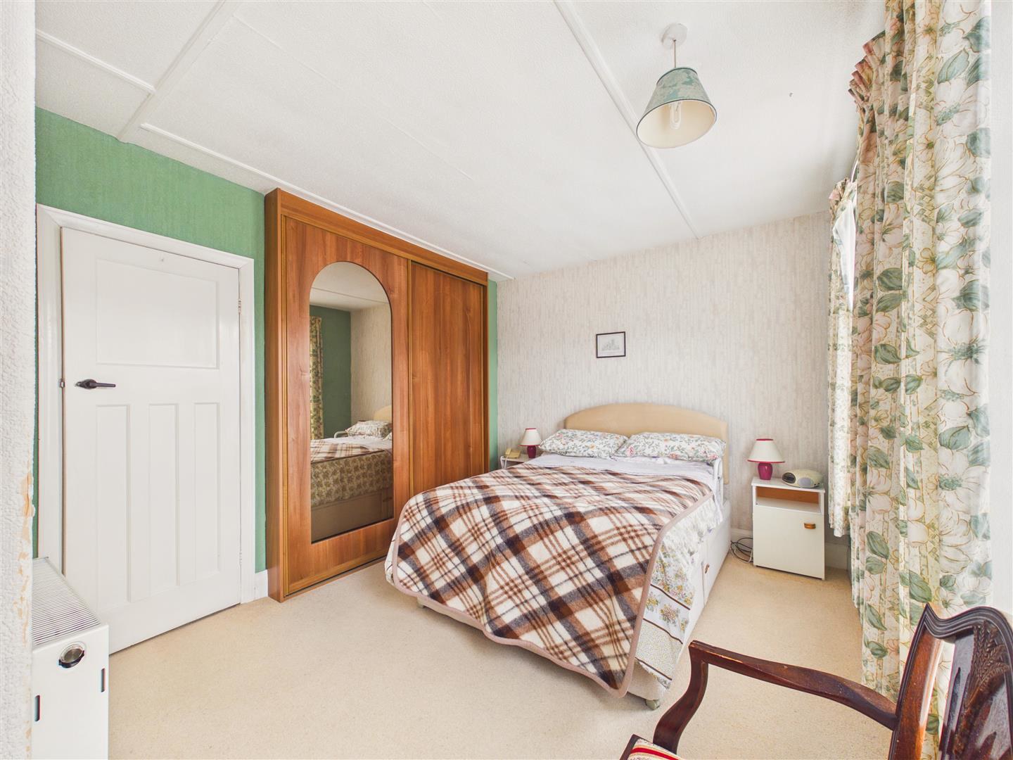 Jill Grove, Hessle, photo 8