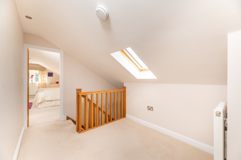 Drake Hill Lane, Bingley, West Yorkshire, BD16, photo 30