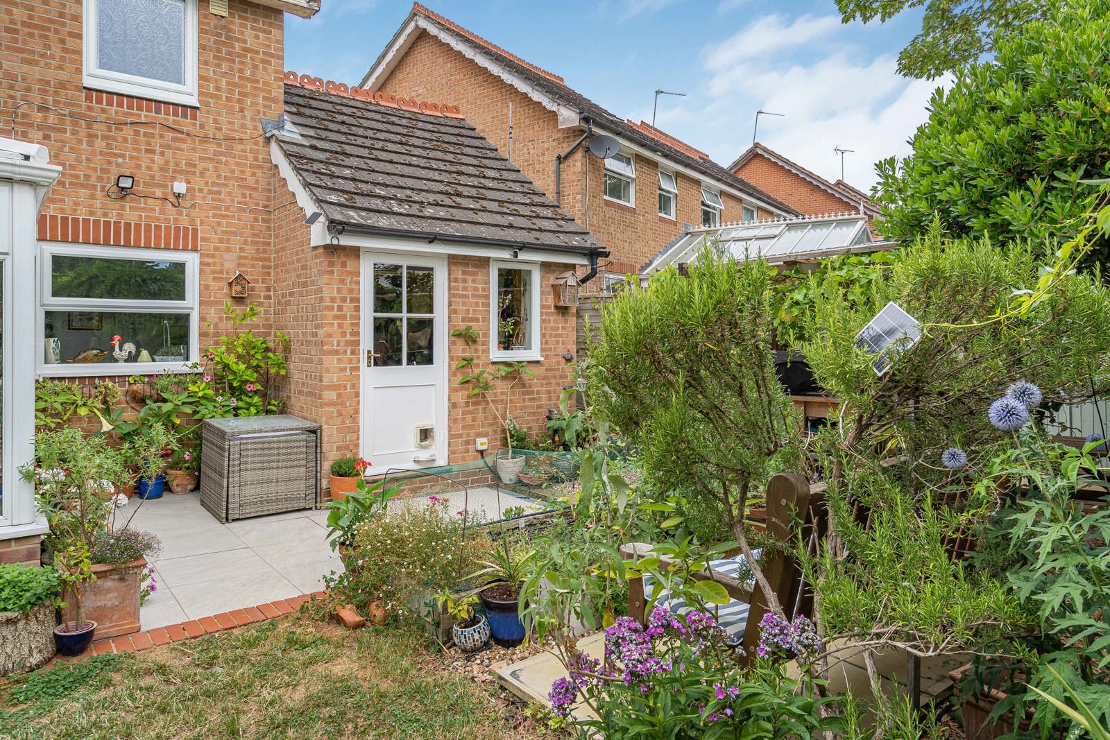 Cater Gardens, Guildford, Surrey, GU3, photo 32