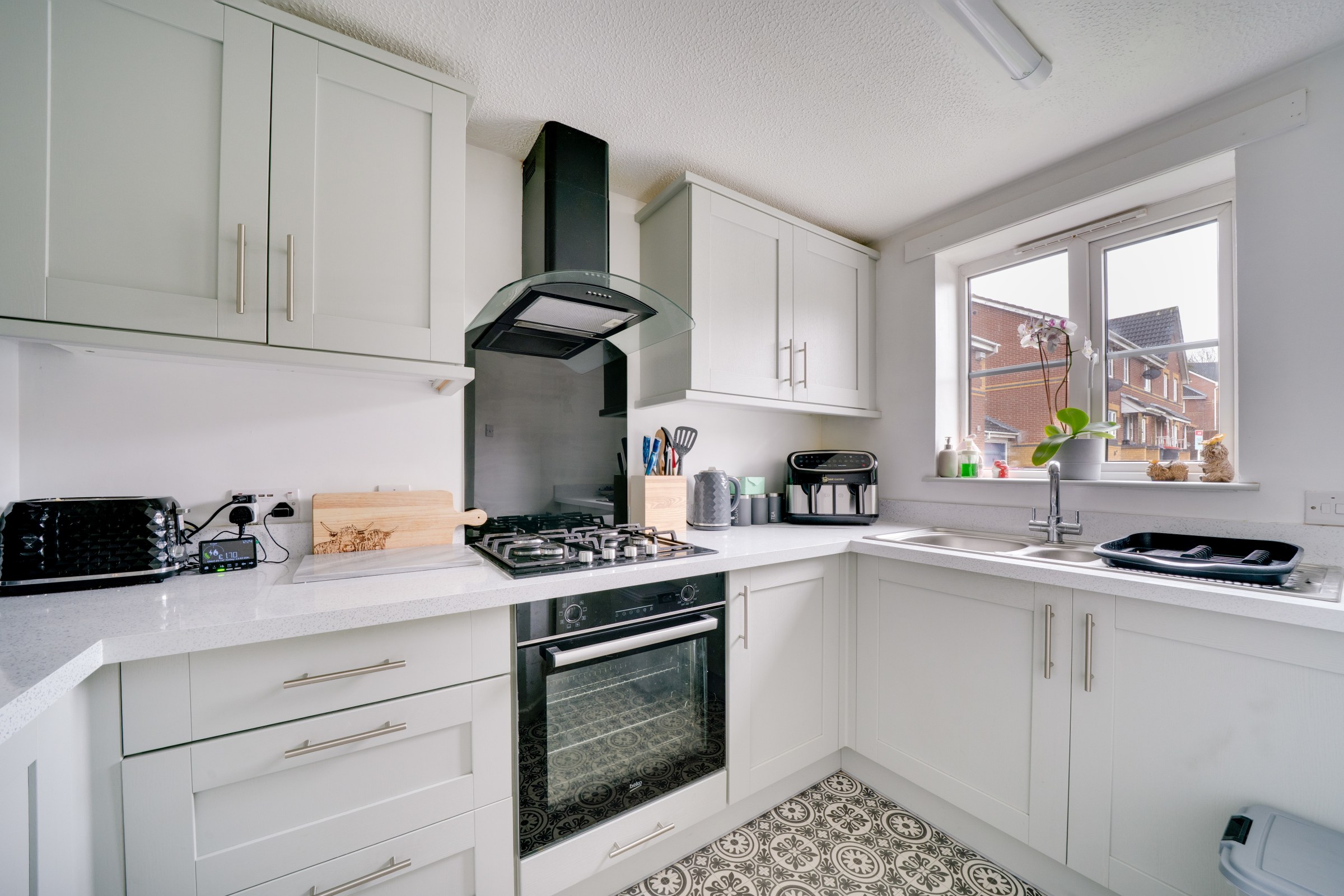 Fireclay Drive, St. Georges, TF2, photo 3