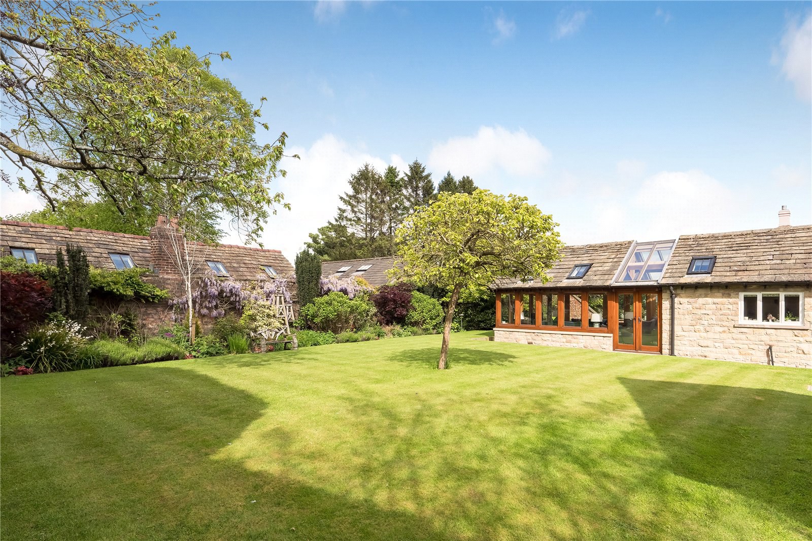 Wilmslow Road, Mottram St. Andrew, Macclesfield, Cheshire, SK10, photo 41
