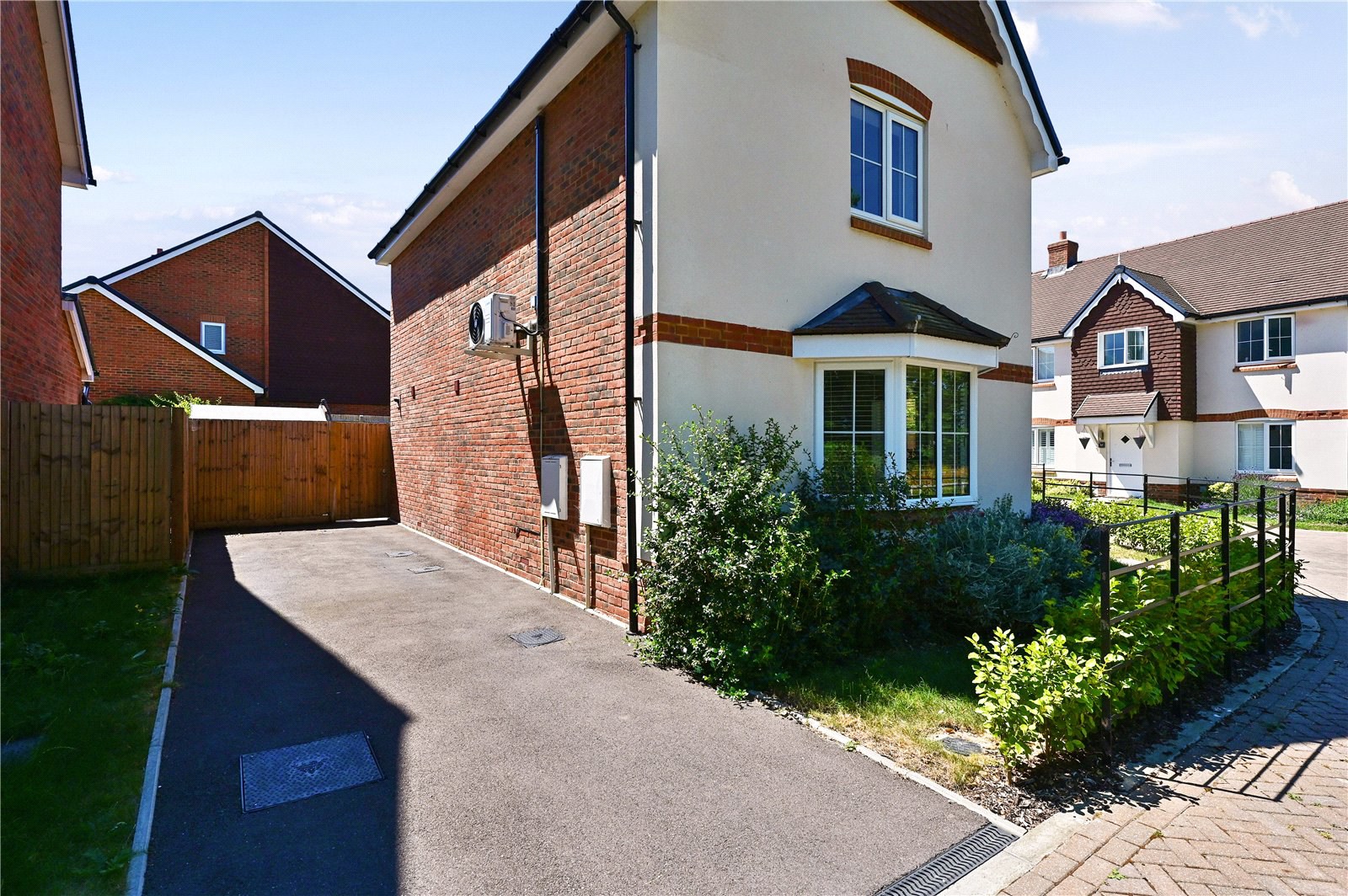 Blacklands Farm Way, Sherfield-On-Loddon, Hampshire, RG27, photo 16