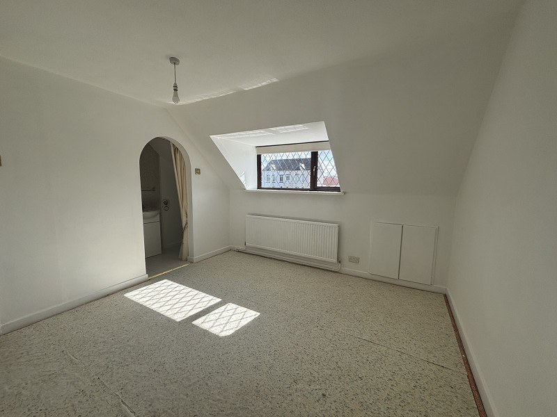 Ammanford Road, Llandybie, Ammanford, Carmarthenshire., photo 13