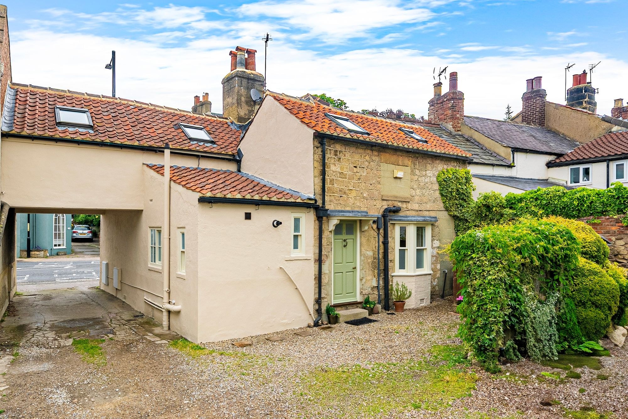 3 bed home for sale in Bond End, Knaresborough
