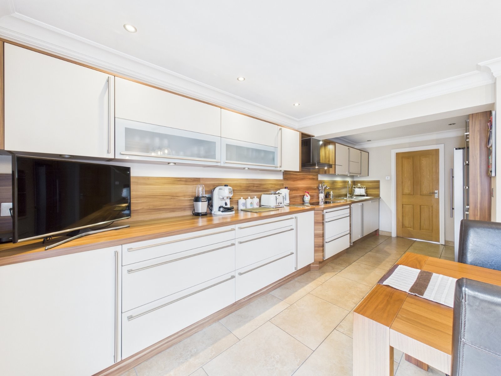Selby Road, Ashford, Surrey, TW15, photo 4