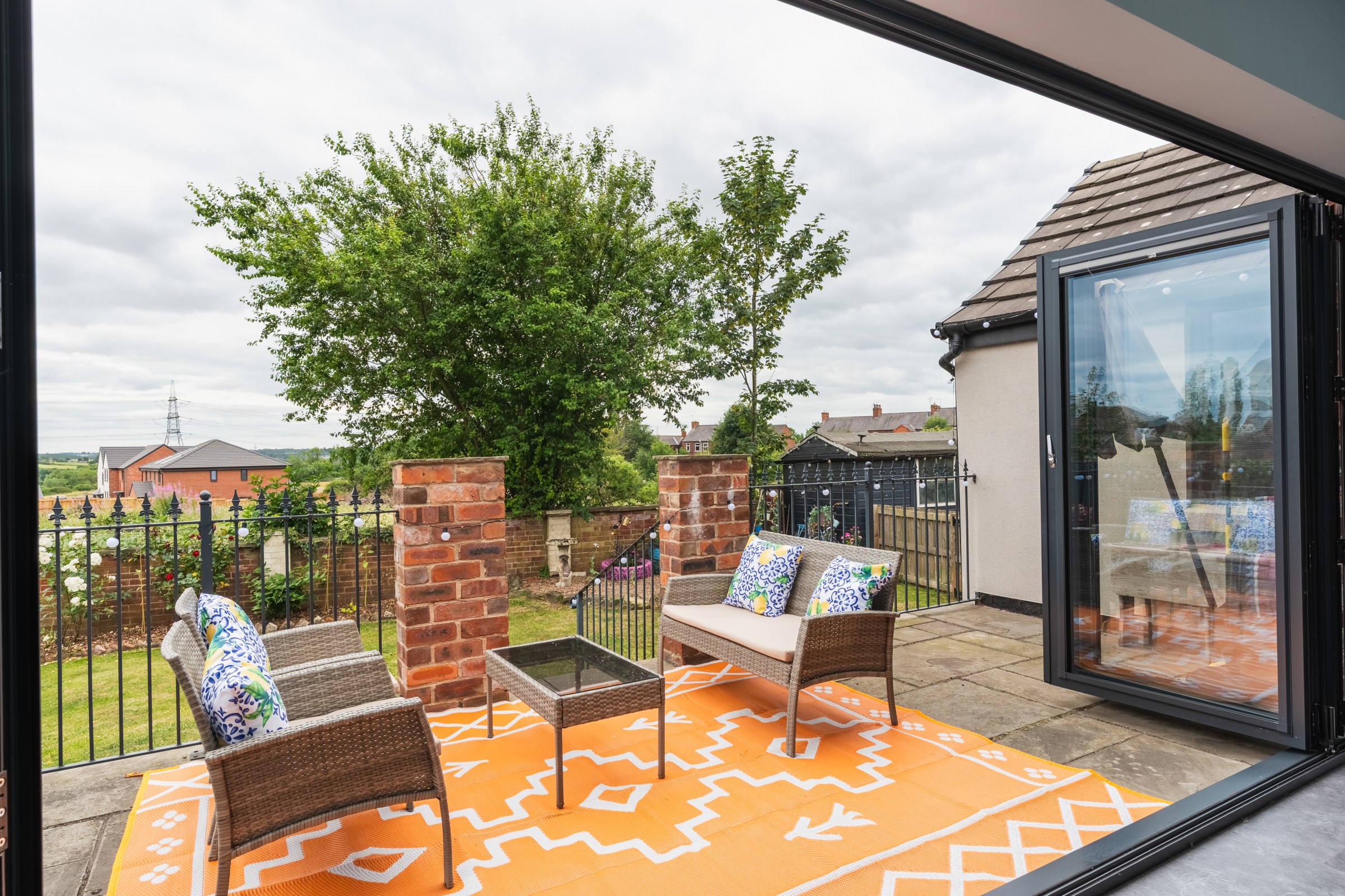 Top Road, Calow, S44, photo 38