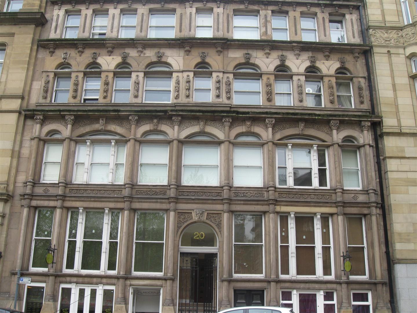 Sir Thomas Street