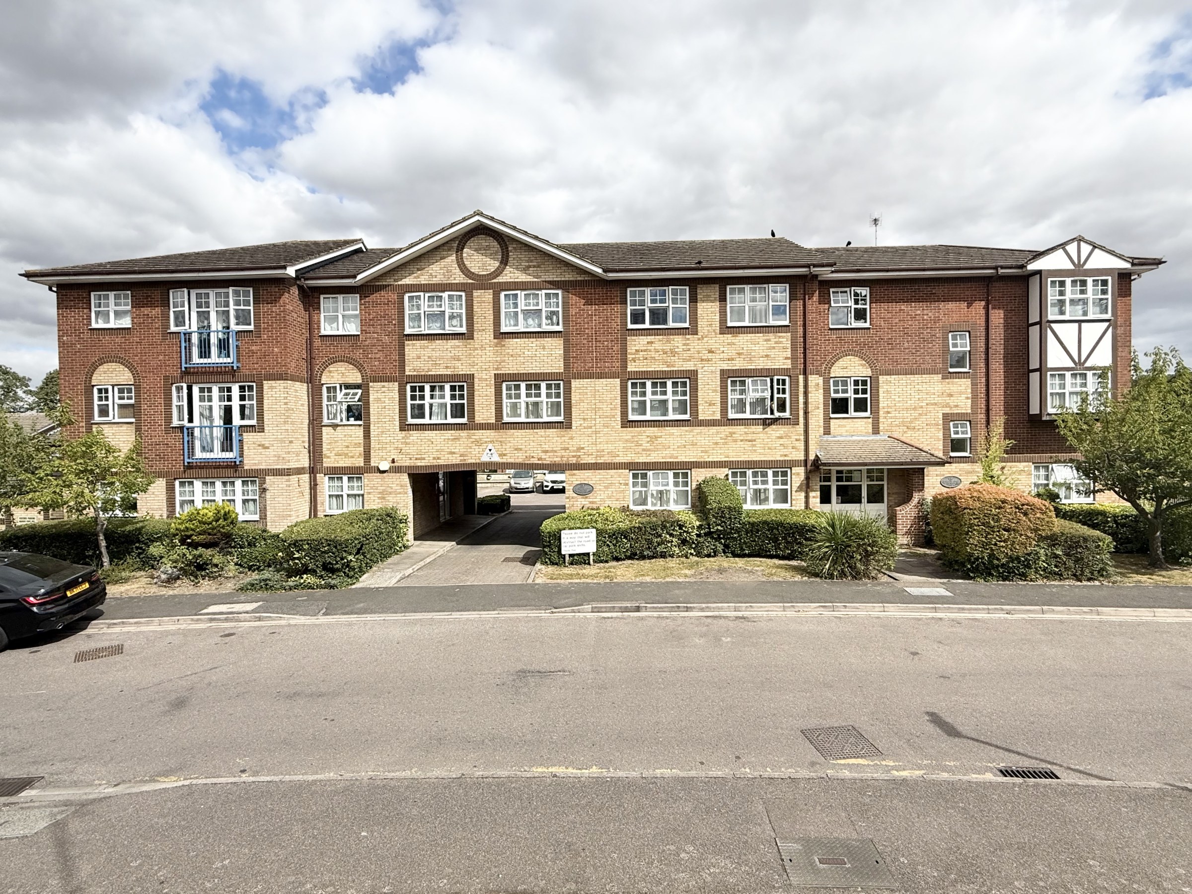 Earls Meade, Marquis Court Earls Meade, LU2