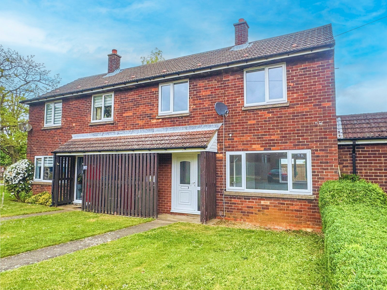 Henlow Close
