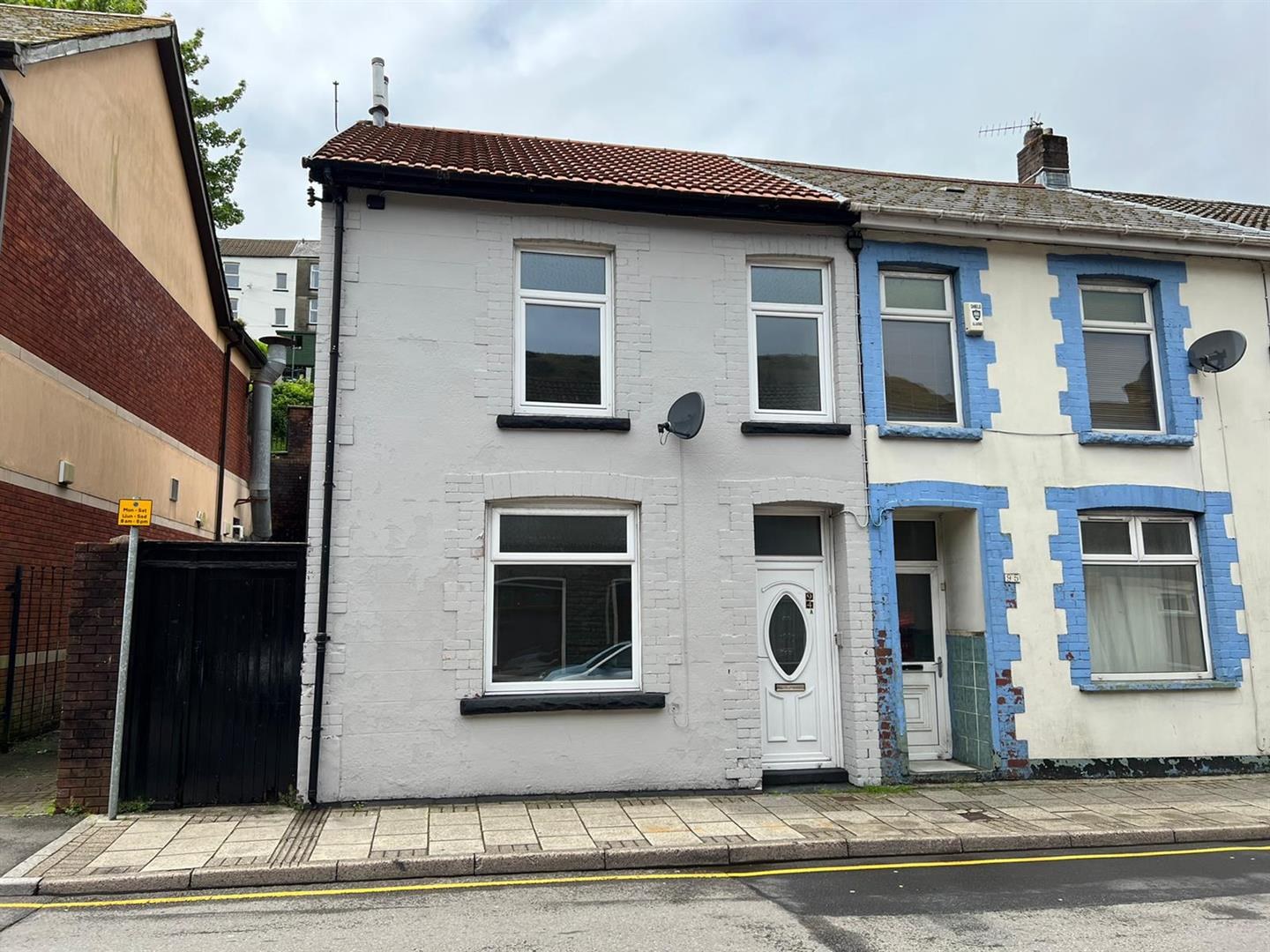 House - End Terrace For Rent Llewellyn Street