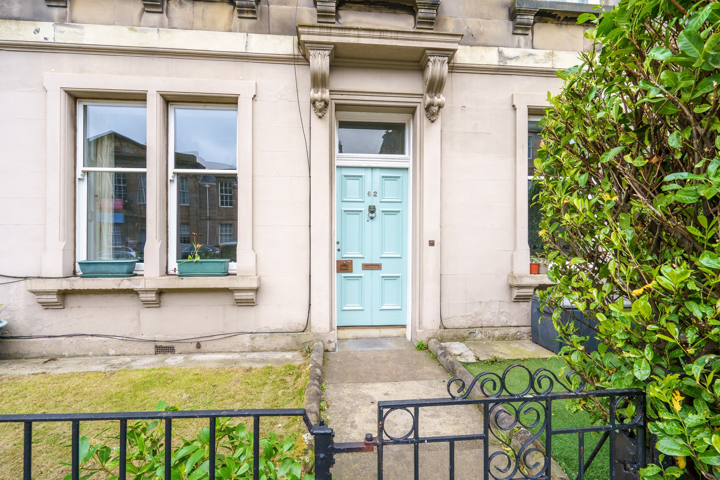 62 East Claremont Street, New Town, EH7 4JR