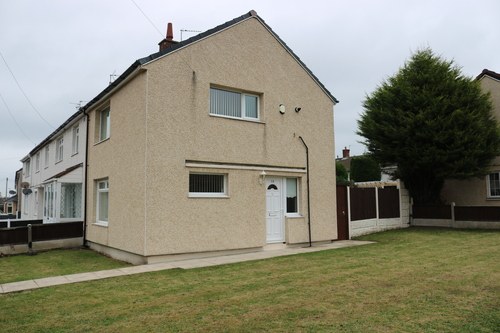 Henlow Avenue
