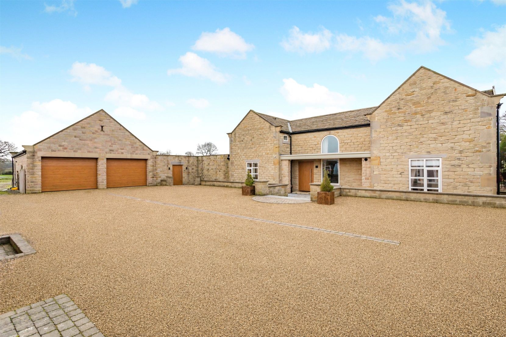 6 bed detached for sale in Harrogate North Yorkshire HG3 3BX Brearton