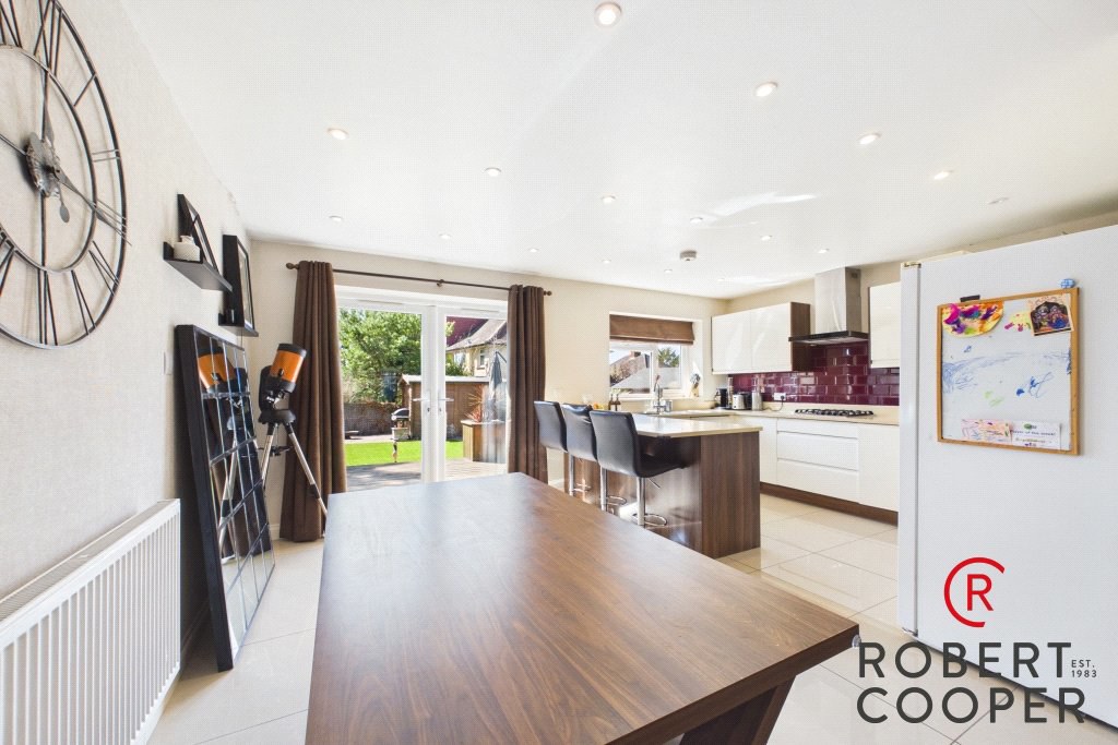 Woodlands Avenue, Eastcote, HA4, photo 12