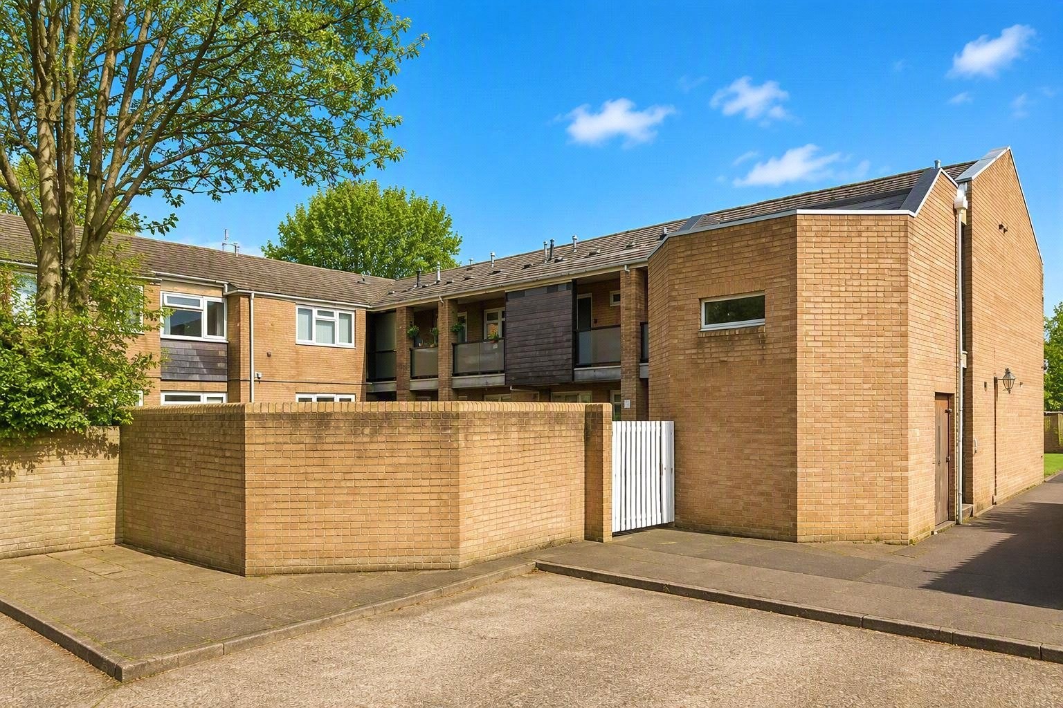 Robin Hood Close