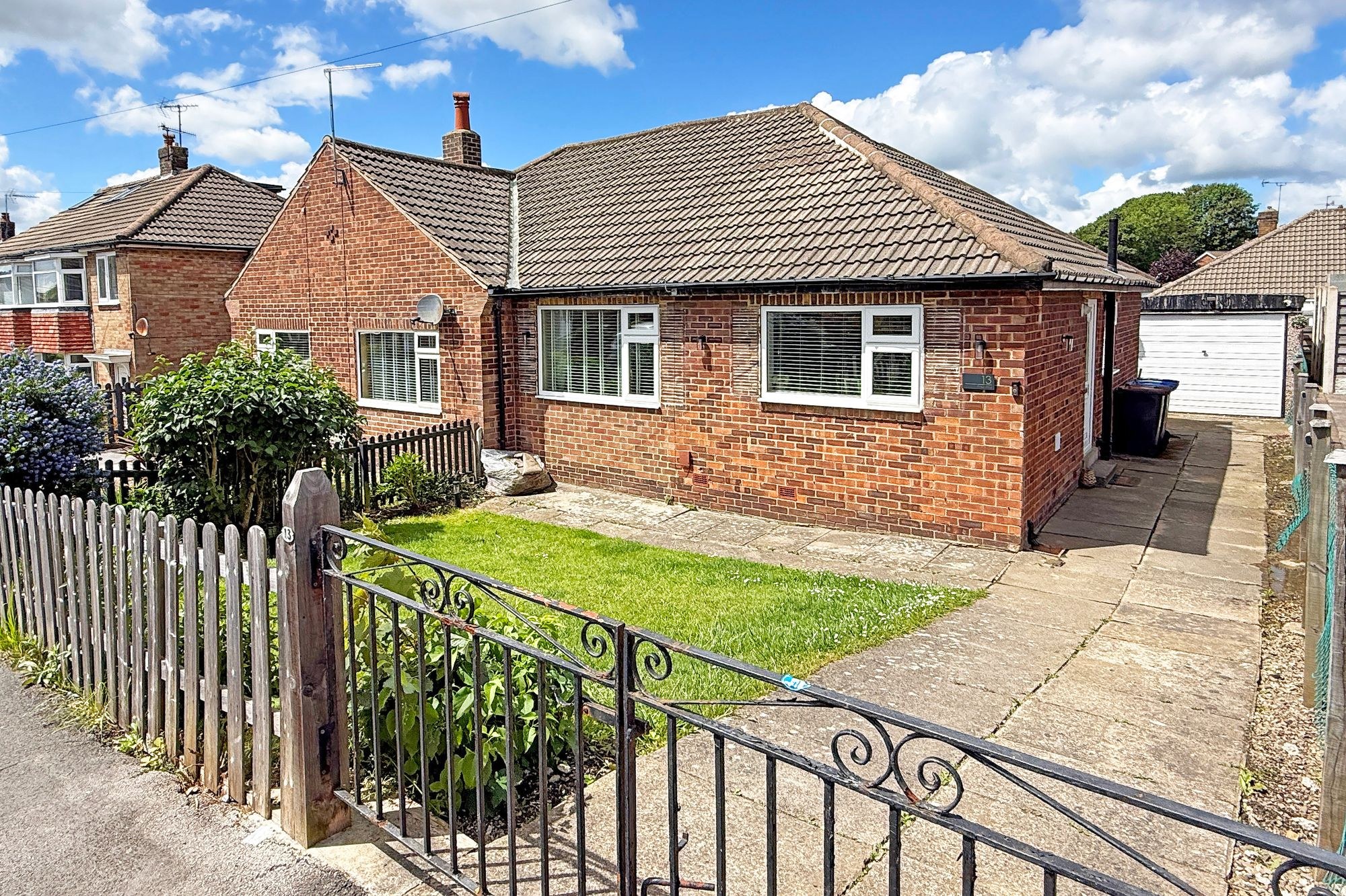 2 bed home for sale in Knox Way, Harrogate