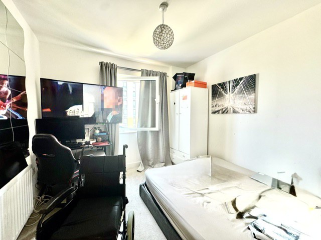 Stirling Drive, Brooklands Court Stirling Drive, LU2, photo 6
