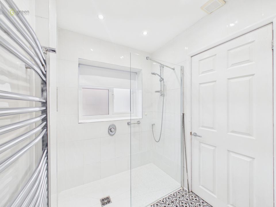Pages Lane, Great Barr, Birmingham, B43, photo 25