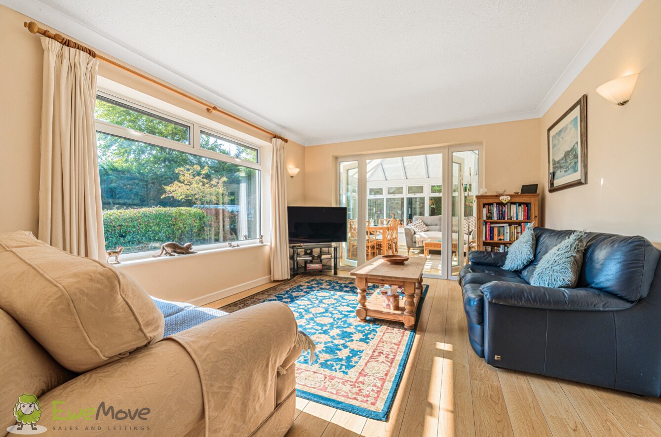 Hollybush Lane, West Heath, Baughurst, Tadley, RG26, photo 2