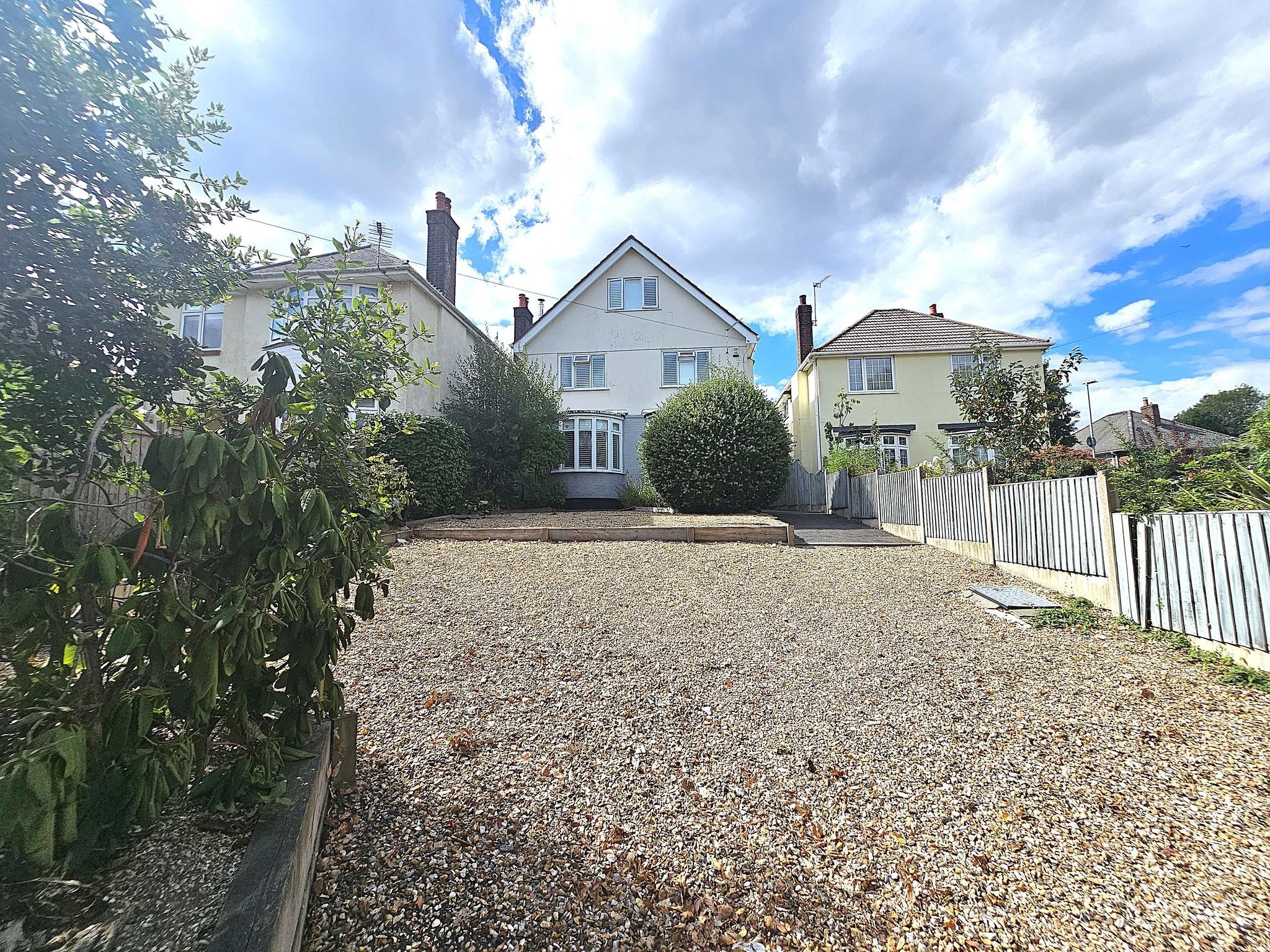 Ringwood Road