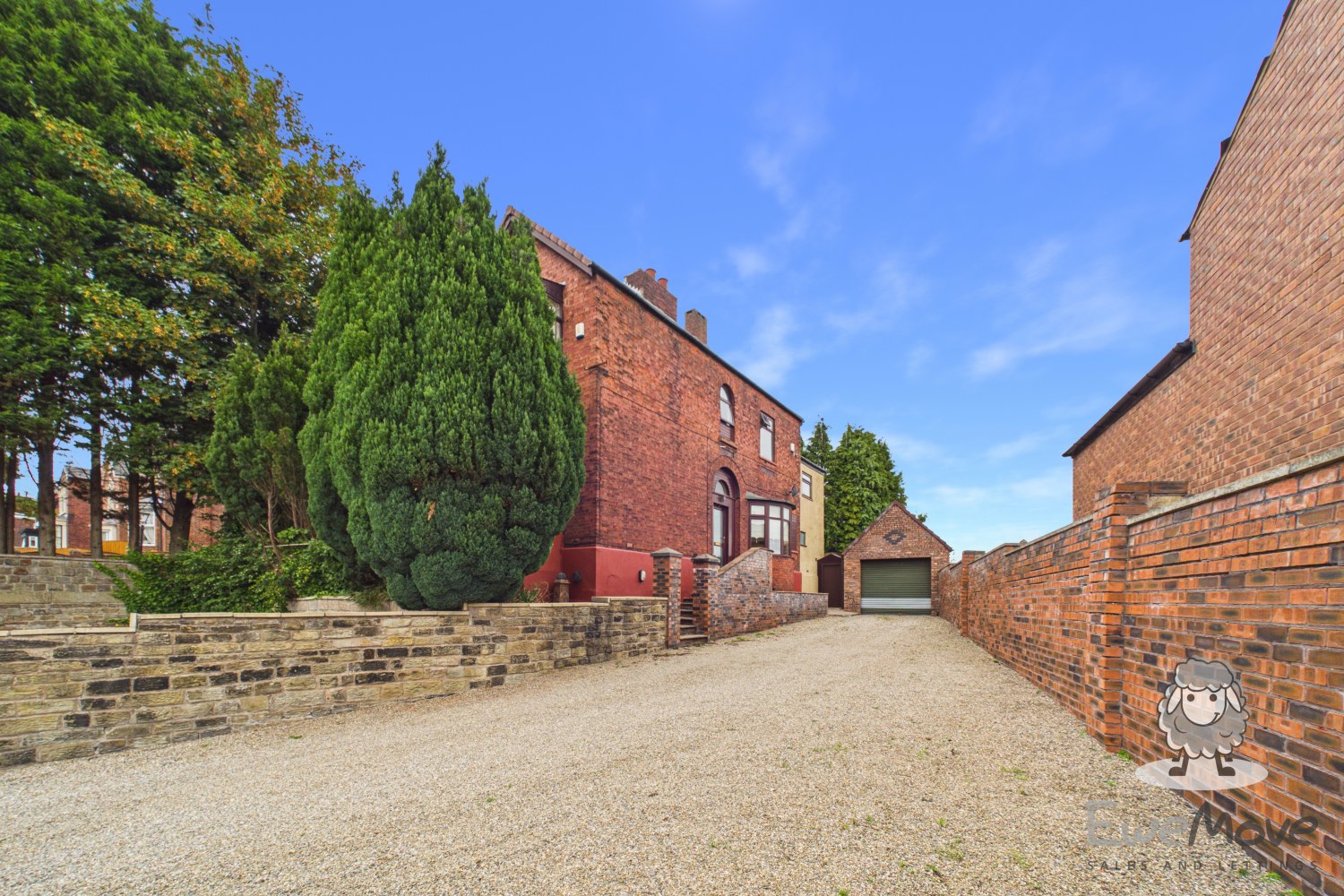COWLEY HILL LANE, ST. HELENS, MERSEYSIDE, WA10, photo 2