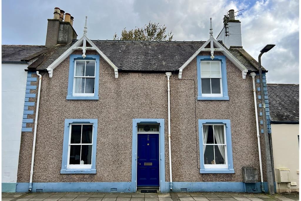 terraced house for sale in Gatehouse of Fleet