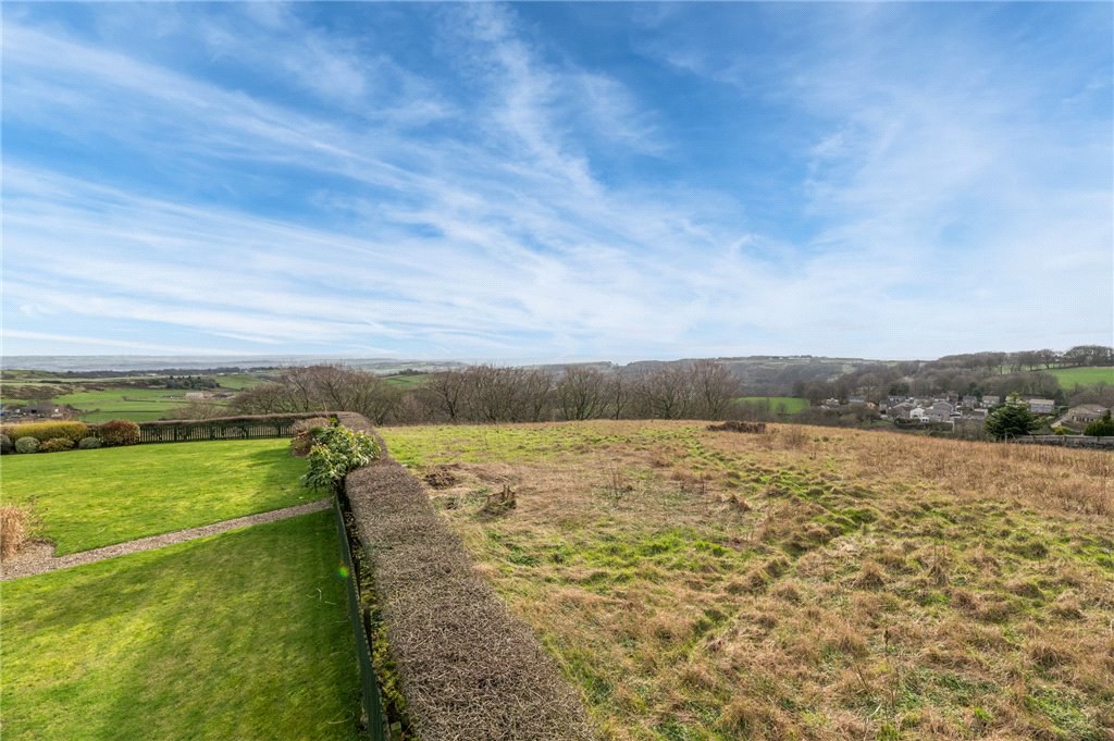 Jonscroft, Queensbury, Bradford, West Yorkshire, BD13, photo 31