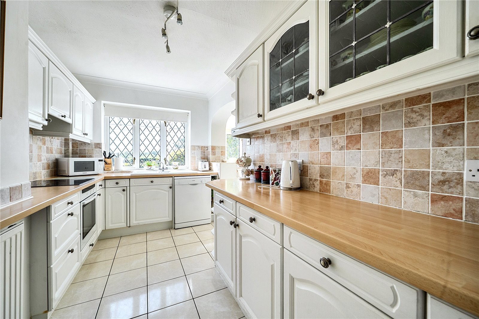 The Hurst, Winchfield, Hook, Hampshire, RG27, photo 4